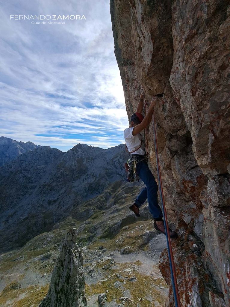 Escalada Prohibido Quejarse en Peña Castil